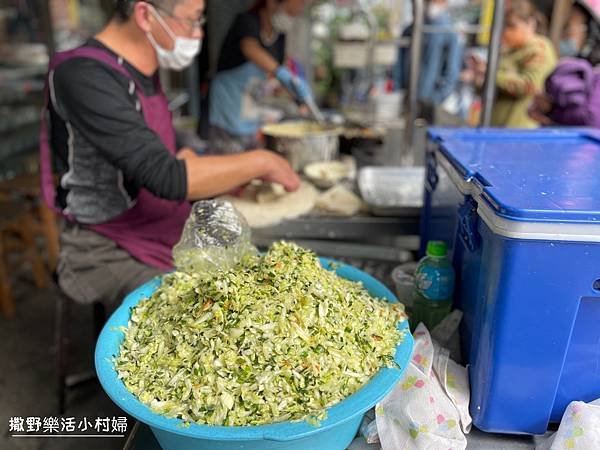 宜蘭美食》三星阿琴春捲｜超邪惡一吃就上癮，外酥內鮮甜，銅板價