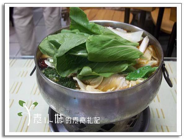 麻辣藥膳火鍋 明禾素食 台中素食蔬食食記.jpg