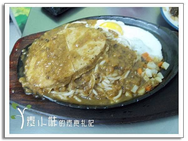 素鐵板牛排 心緣素食台中素食蔬食食記.jpg