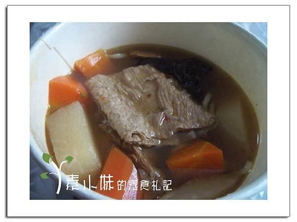 紅燒拉麵 法云生活素食館 台中素食蔬食食記拷貝.jpg