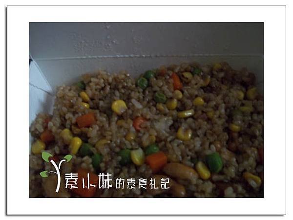 素丁腰果炒飯 法云生活素食館 台中素食蔬食食記拷貝.jpg