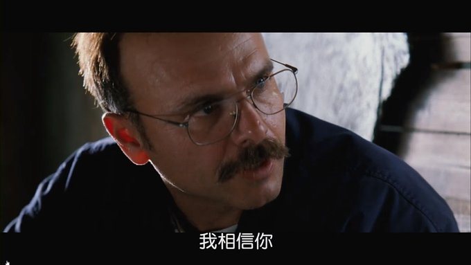 [感想] 電影-記憶拼圖 Memento (2000) 整理順序劇情＆爭議討論-203.jpg