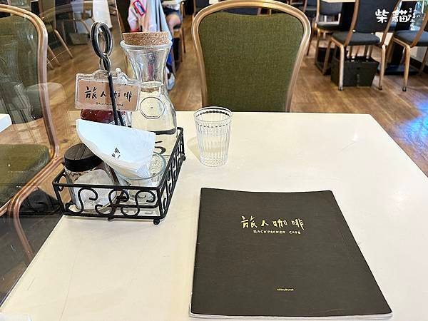 【台北大安】旅人咖啡｜一早就吃超飽，東區人氣早午餐｜柴貓趴趴