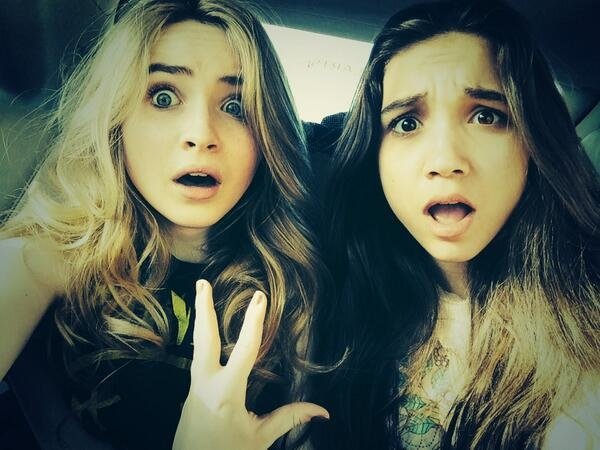 Sabrina-carpenter-and-rowan-blanchard