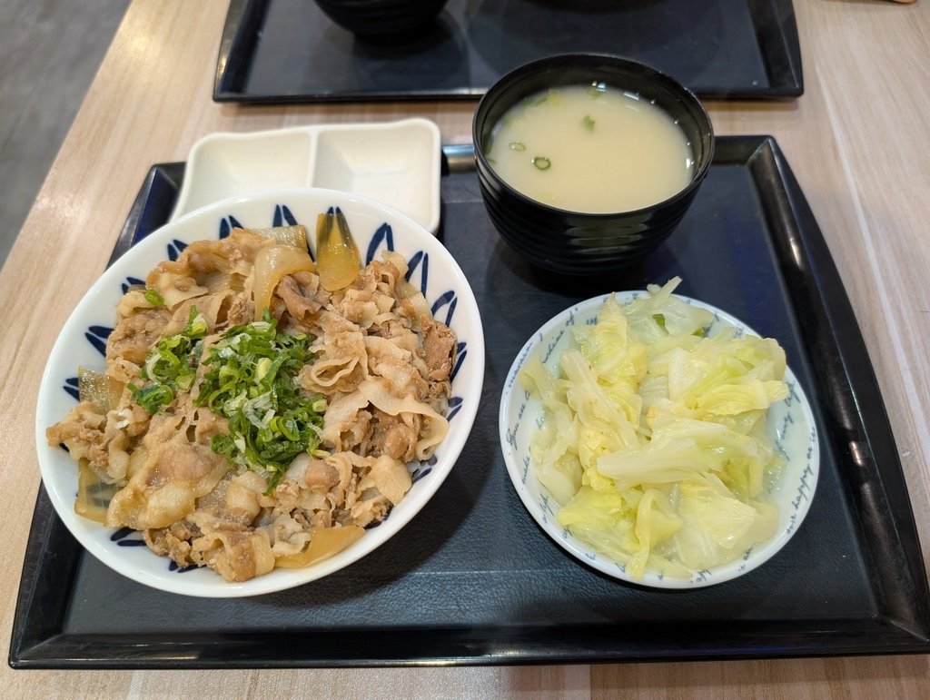 台南 中西區 丼飯＠「極屋牛丼」（忠義店）