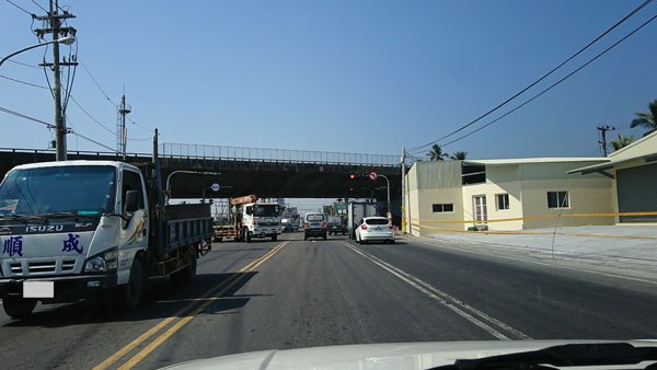 IMG_210.JPG
