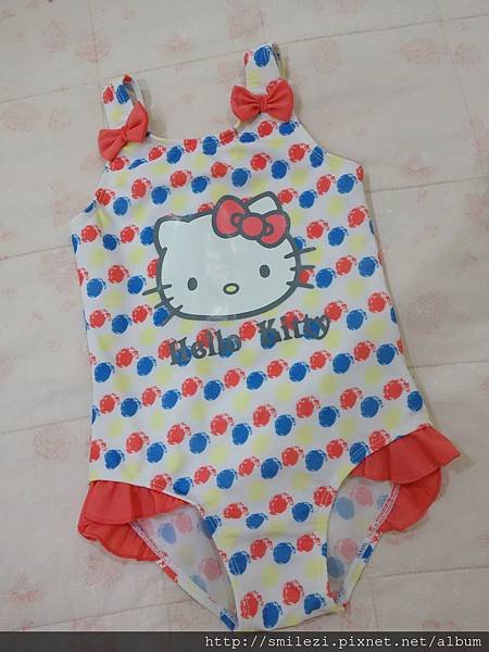 Kitty mothercare 綴蝴蝶結水玉連身泳裝 (2).jpg