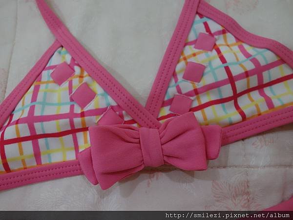 Old navy 桃粉格紋比基尼泳裝 (3).JPG