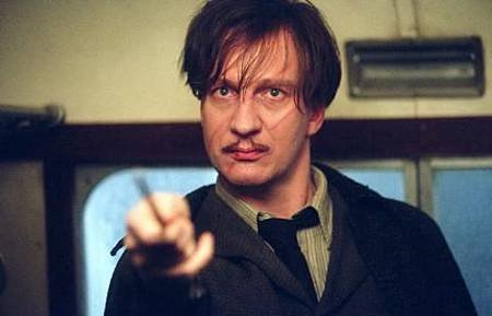 tn2_david_thewlis_1