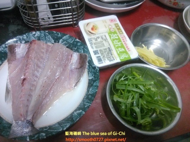 豆腐蒸魚