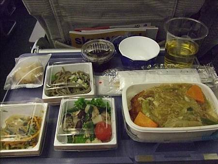 飛機餐-豬排蓋飯