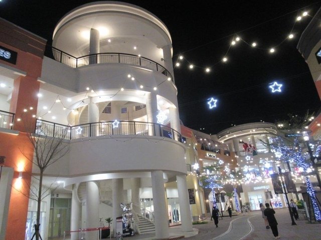 IMG_8783.JPG - 2022高雄夢時代和SKM Park Outlets 高雄草衙之聖誕裝飾行