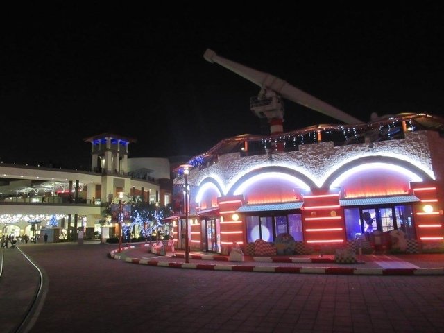 IMG_8840.JPG - 2022高雄夢時代和SKM Park Outlets 高雄草衙之聖誕裝飾行
