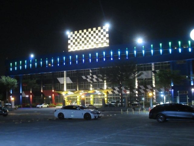 IMG_8843.JPG - 2022高雄夢時代和SKM Park Outlets 高雄草衙之聖誕裝飾行