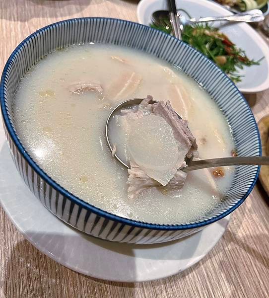 高雄夢時代-開飯川食堂-連鍋湯.jpg