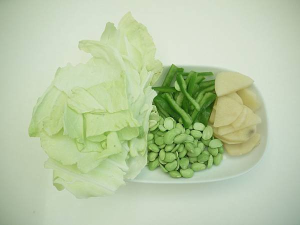 馬鈴薯毛豆高麗菜「青椒」豬肉米泥