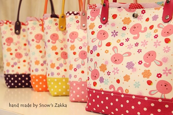 zakka367~粉紅兔_小提包&amp;卡片零錢包套組-2