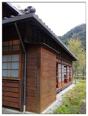 側邊