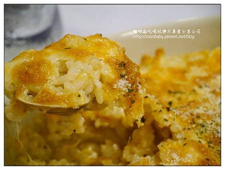 焗烤飯挖起