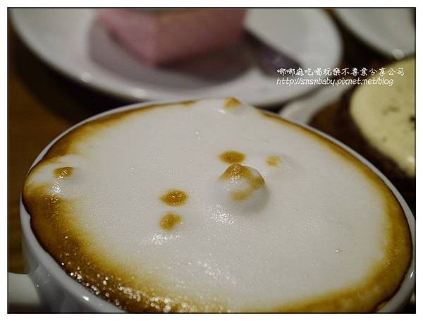 小熊近拍