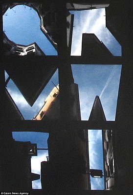 天空上打字 - 藍天上的字母 天空上打字5.jpg