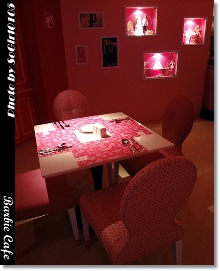 Barbie Cafe