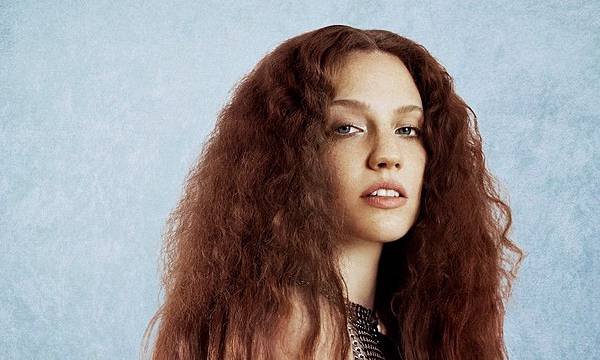 Jess-Glynne-Jul-2018.jpg