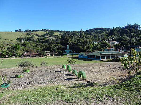 Road between Monteverde and Tilaran (2)