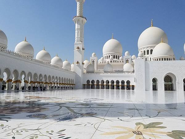 Sheikh Zayed Grand Mosque  (68).jpg