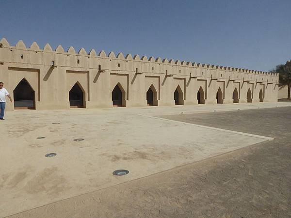 Al Jahili Fort (4)