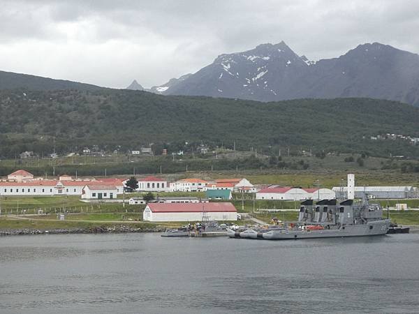 Leaving Ushuaia (1).JPG