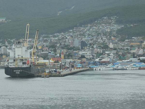 Leaving Ushuaia (2).JPG