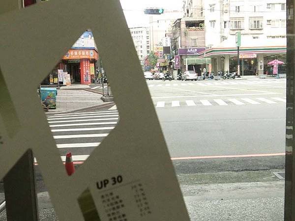 【台中舒熱佳開箱】汽車隔熱膜的強大無毒保證!攸關生命安全,也保住汽車冷媒荷包4