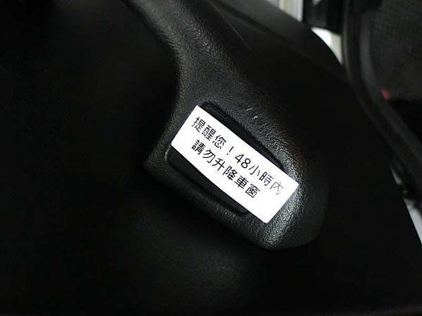 新竹國泰汽車大樓隔熱紙│褪下老舊褪色隔熱紙，舒熱佳鑽石LX賦予新面貌22