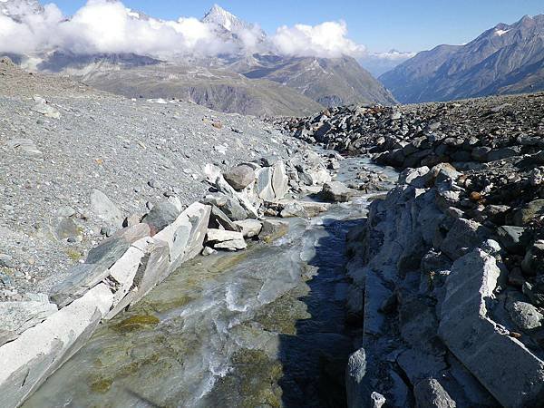 Matterhorn Glacier Trail