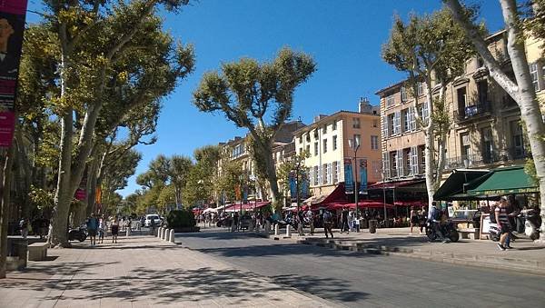 Aix-en-Provence-Cours Mirabeau