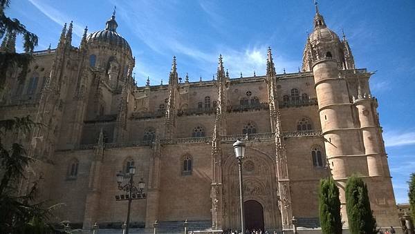 157 150518 Salamanca-Cathedrals.jpg