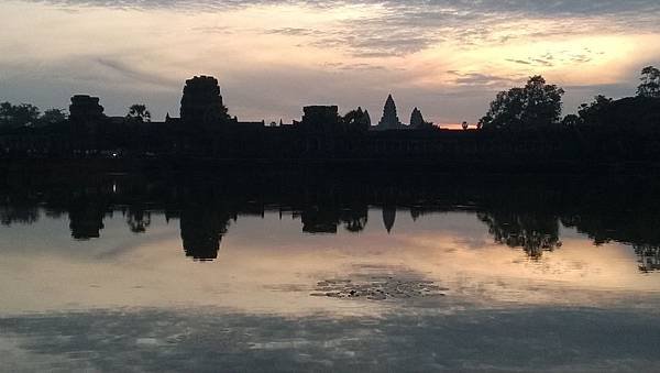 032 161015 Angkor Wat.jpg