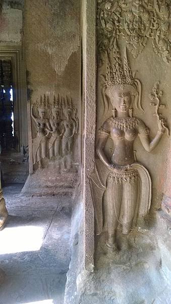 231 161015 Angkor Wat.jpg