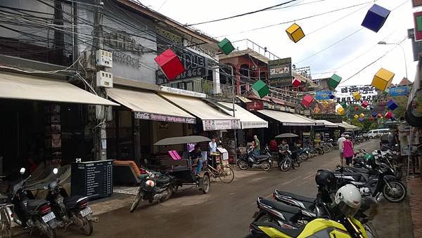 063 161016 Siem Reap-Pub Street.jpg