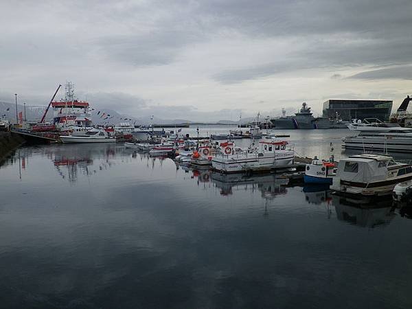 015 160605 Reykjavik-Old Harbour.JPG