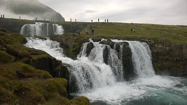 331 160604 Snæfellsness-Kirkjufellfoss.jpg