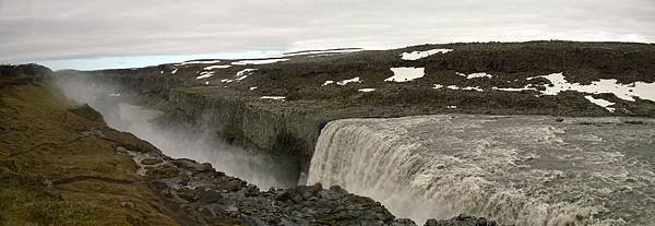 224 160607 Dettifoss.jpg