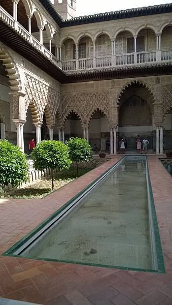 192 150514 Sevilla-Alcazar.jpg