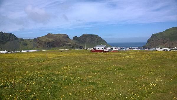 155 160613 Vestmannaeyjar.jpg