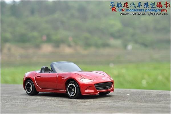 Mazda Roadster (MX-5) by Tomica 001.JPG