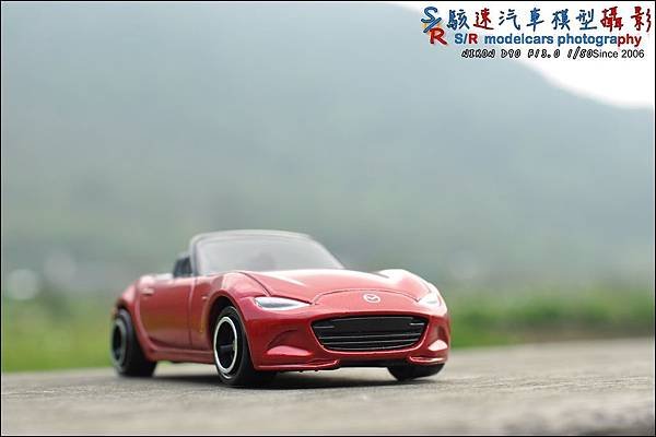 Mazda Roadster (MX-5) by Tomica 003.JPG