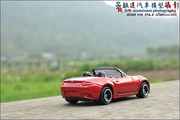 Mazda Roadster (MX-5) by Tomica 002.JPG