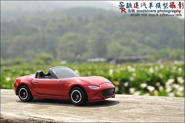 Mazda Roadster (MX-5) by Tomica 028.JPG