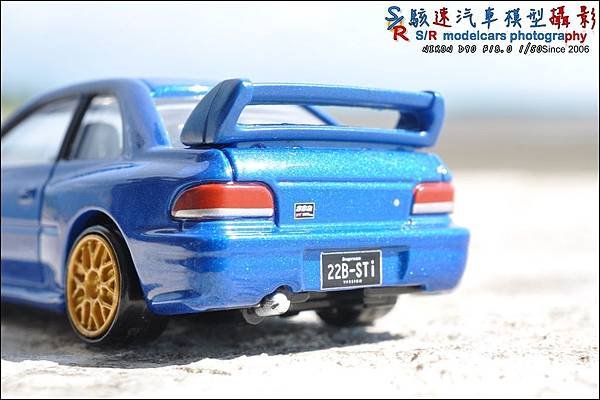 SUBARU IMPREZA 22B by Tomica Premium 008.JPG